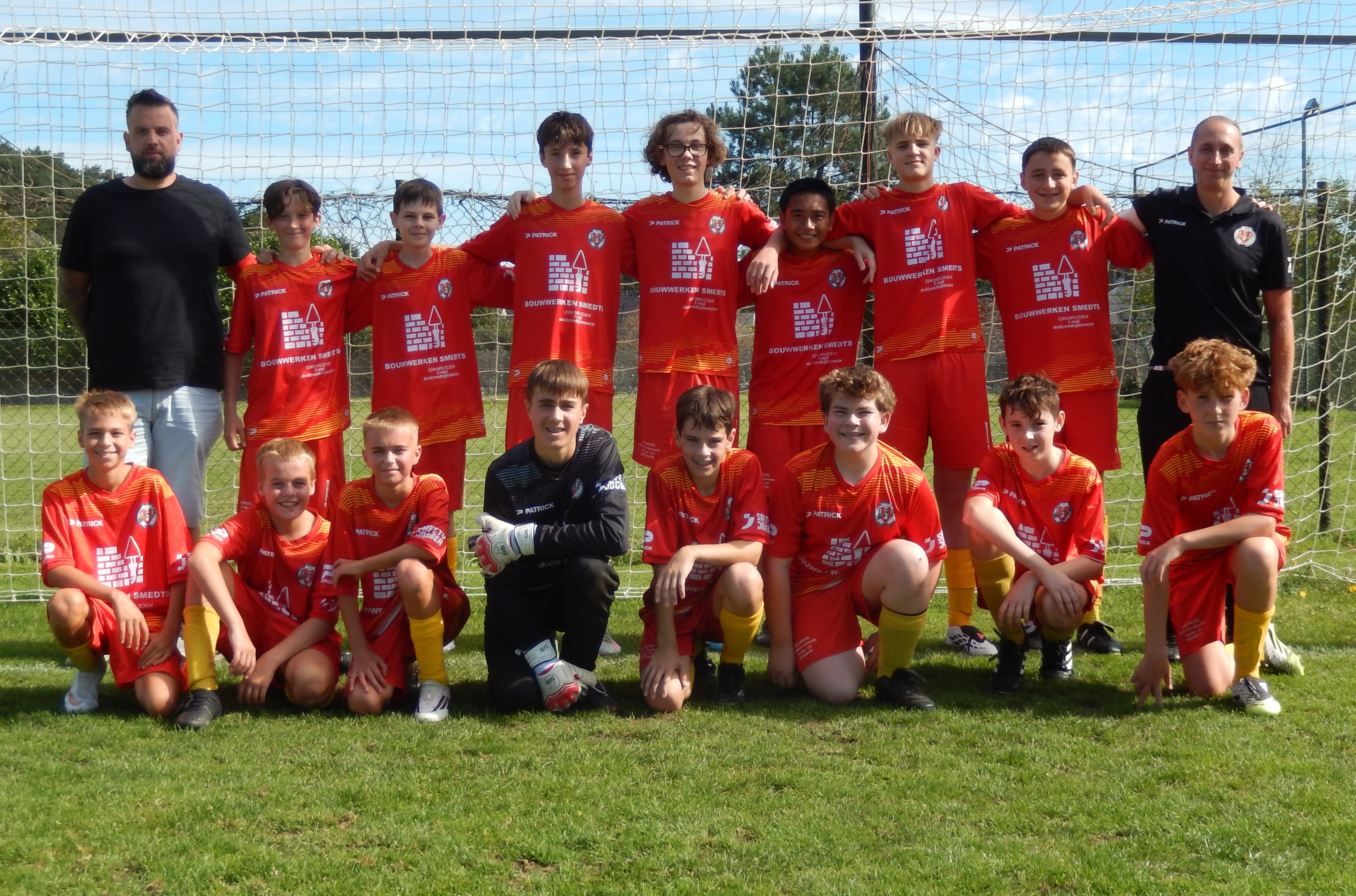 U15
